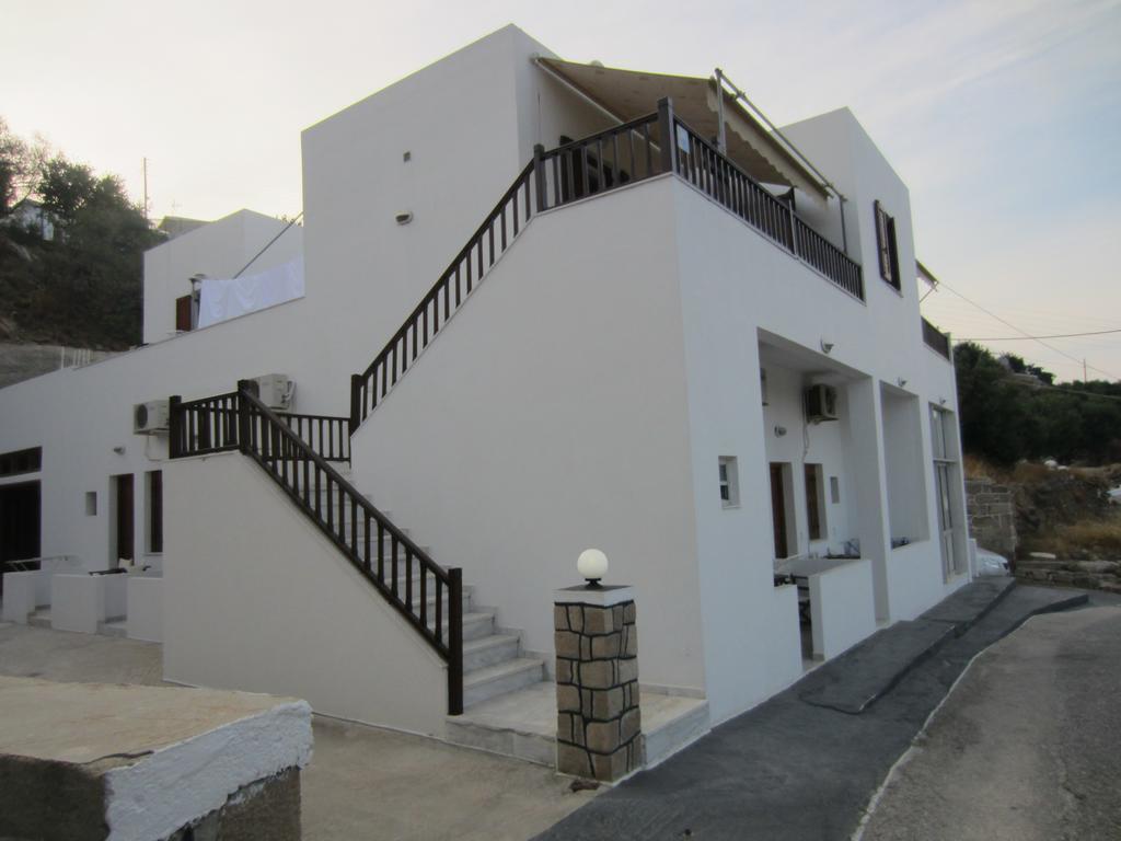 Katerina Apartments Triovasálos Exterior foto